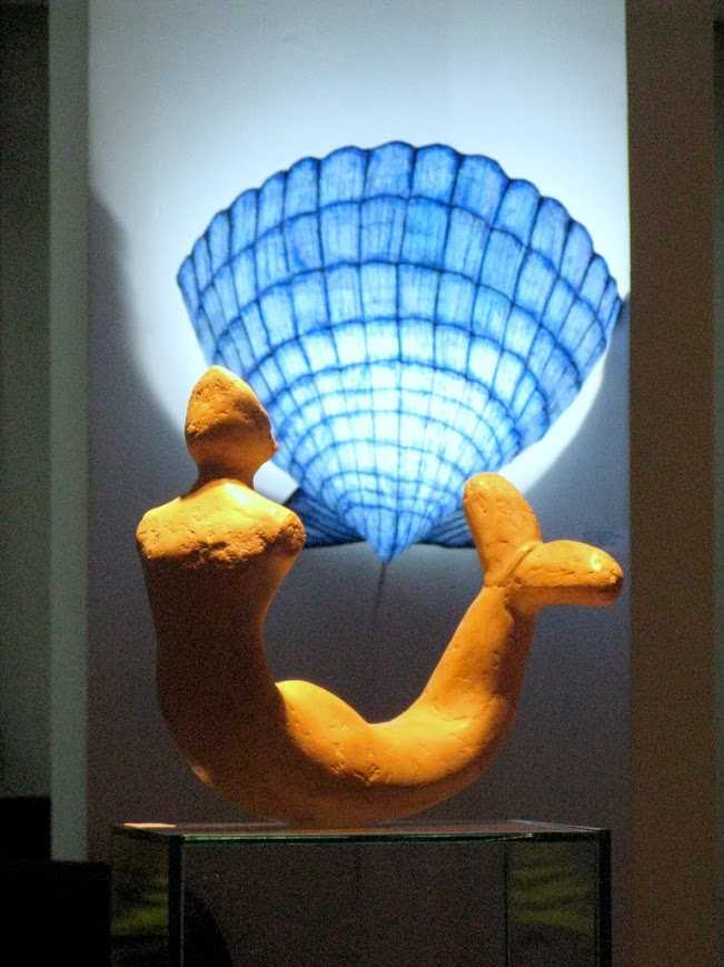 Grimoire Sculpture Installation - Ines Grimaux